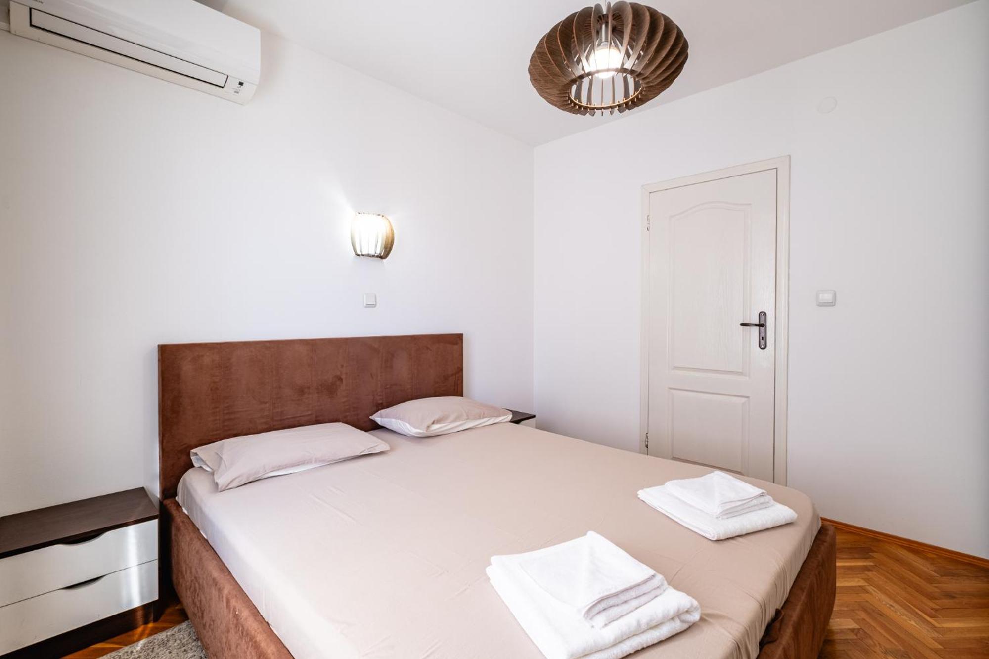 Seaside Serenity Charming Apartment By Sea Garden Варна Екстер'єр фото